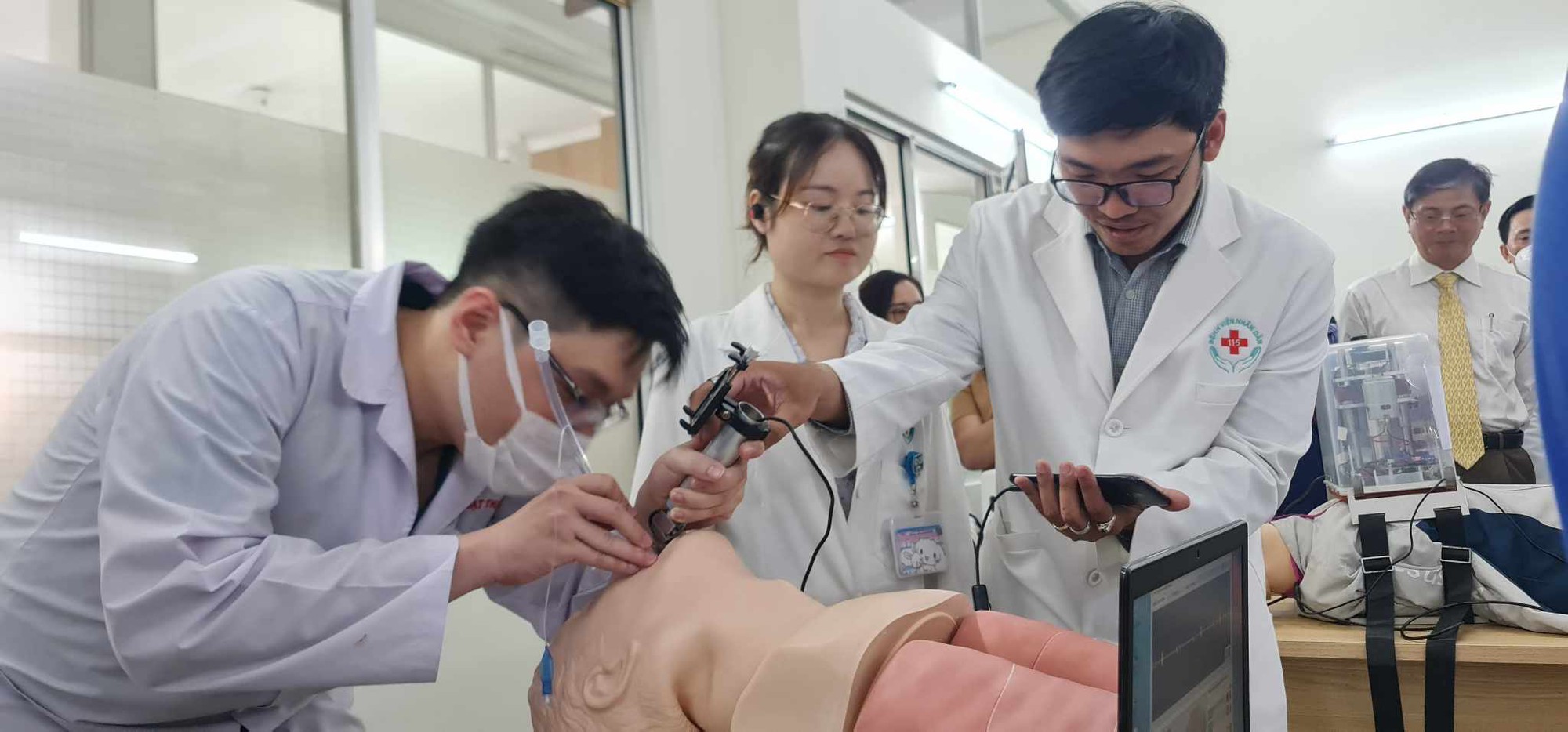Bệnh viện Nhân dân 115 thành lập Trung tâm Nghiên cứu và Phát triển - Ảnh 1.