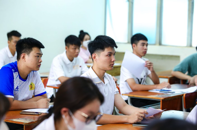 Trường ĐH Giao thông Vận tải TP HCM bất ngờ lấy điểm sàn từ 17 - 22