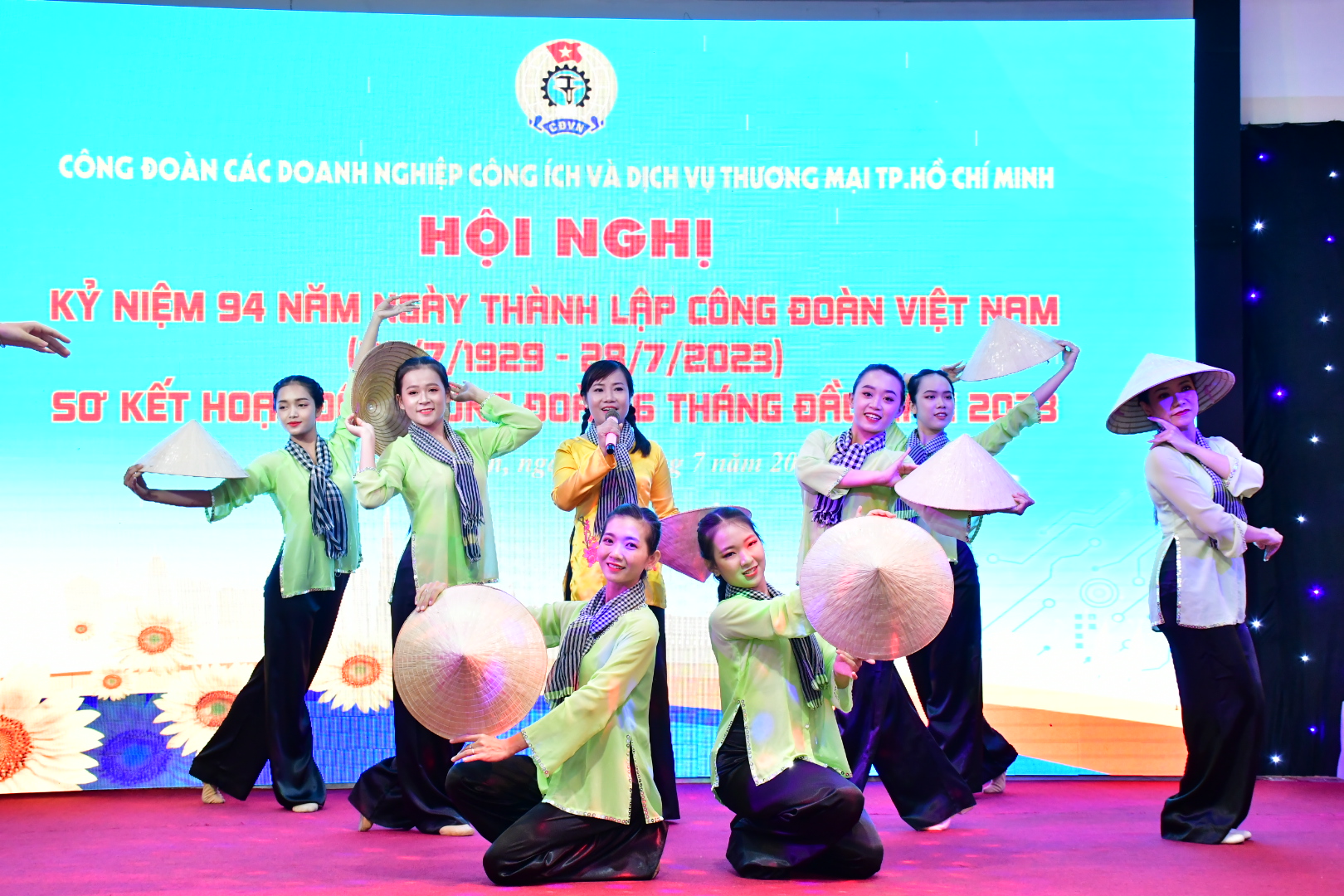 Khơi dậy đam m&ecirc; s&aacute;ng tạo trong đội ngũ CNVC-LĐ - Ảnh 1.