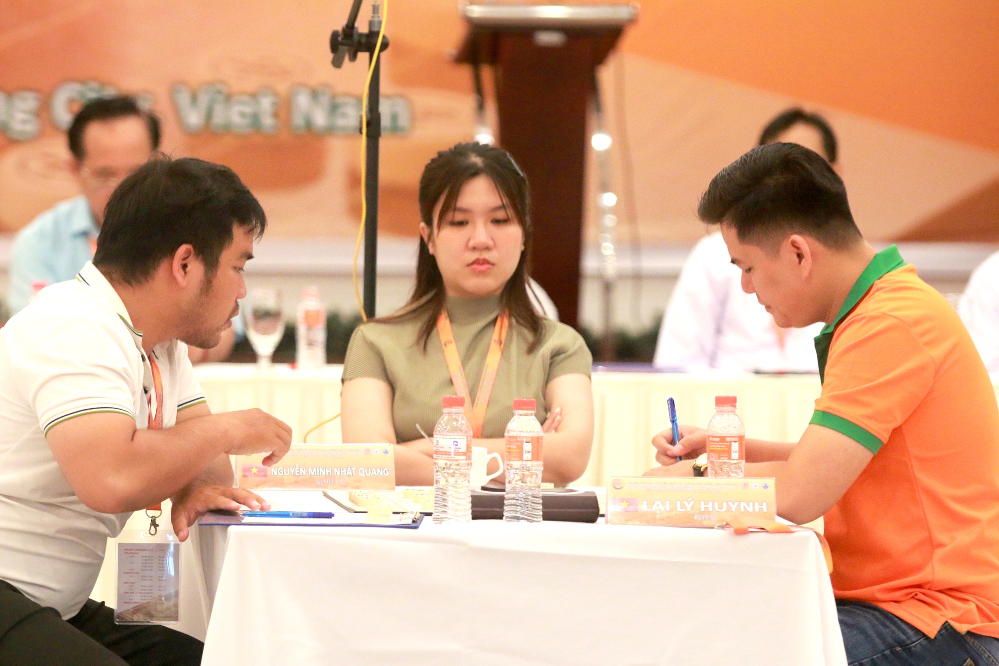 Danh kỳ Tưởng Xuy&ecirc;n chiếm ưu thế cực lớn ở b&aacute;n kết C&uacute;p cờ tướng Phương Trang - Ảnh 4.