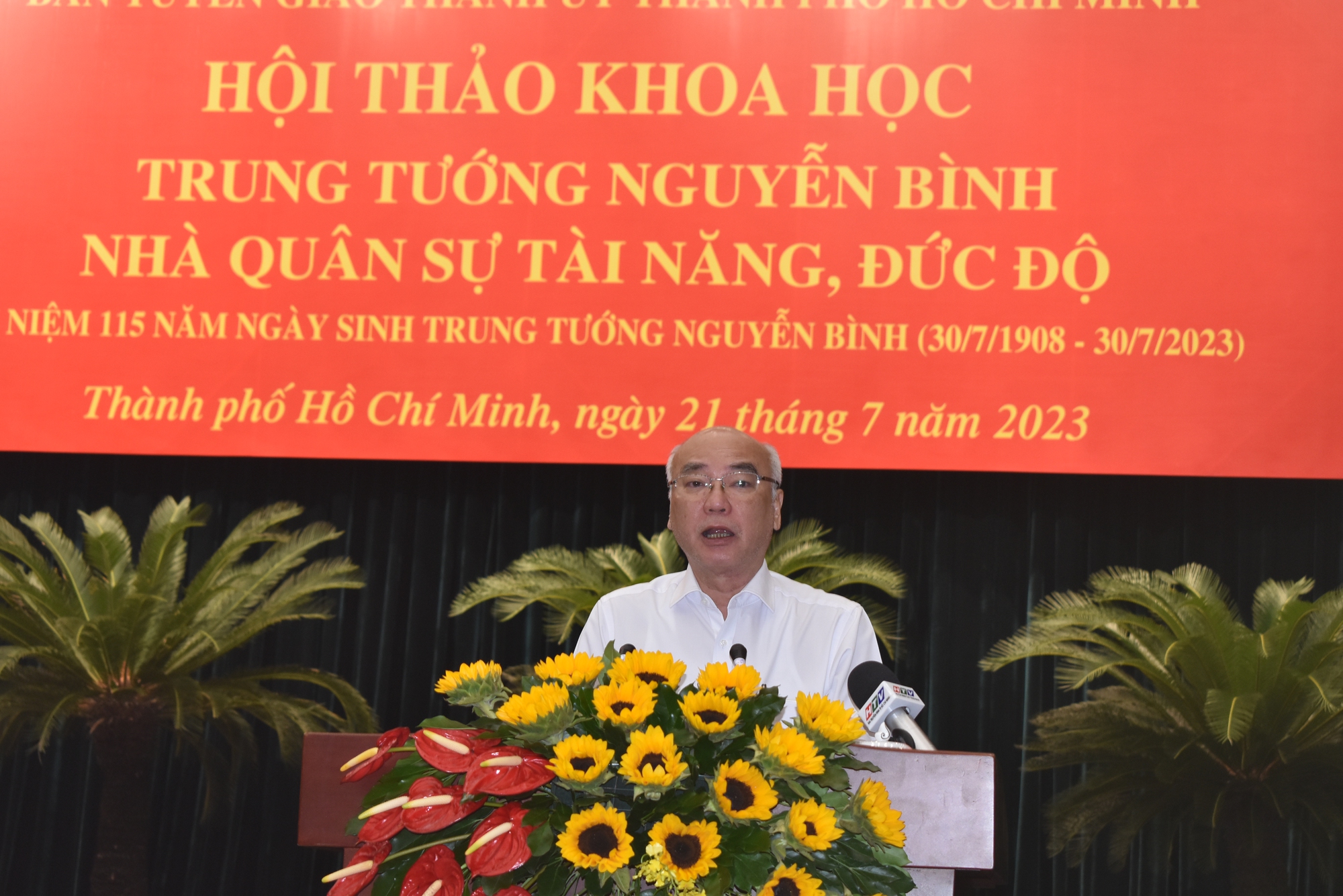 Trung tướng Nguyễn B&igrave;nh - nh&agrave; qu&acirc;n sự t&agrave;i năng, đức độ, bản lĩnh - Ảnh 3.