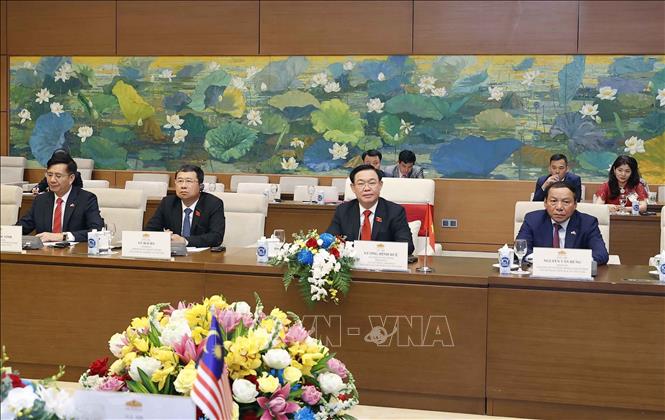 Chủ tịch Quốc hội Vương Đ&igrave;nh Huệ hội kiến Thủ tướng Malaysia - Ảnh 6.
