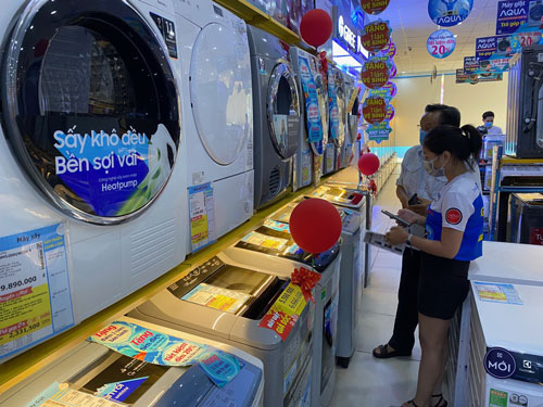 Máy sấy quần áo giảm giá mạnh