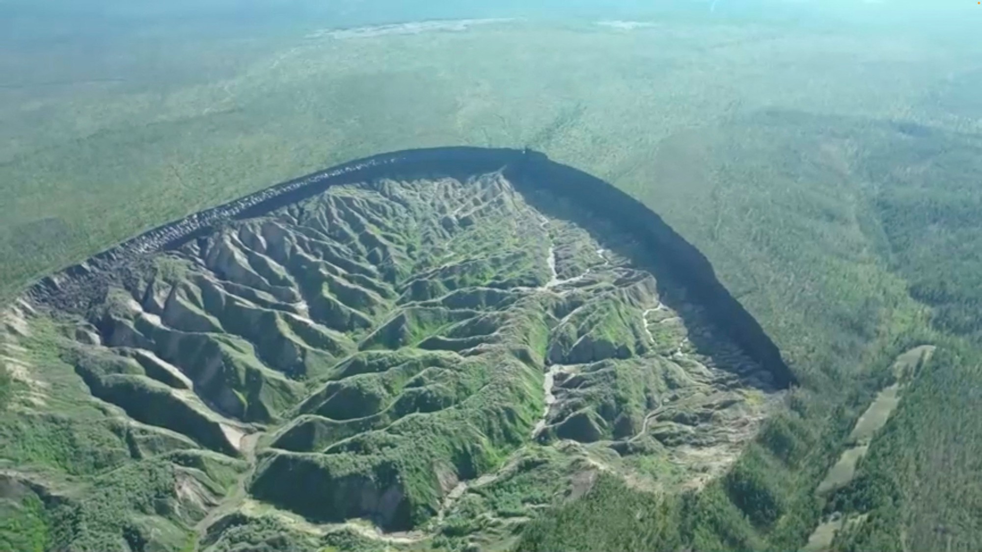 Cảnh báo từ cổng địa ngục ở vùng Viễn Đông - Ảnh 2.