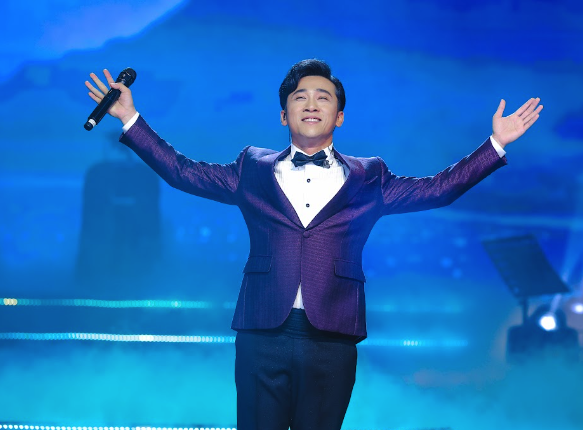 Quang Hào biến hóa trên "Con đường âm nhạc"