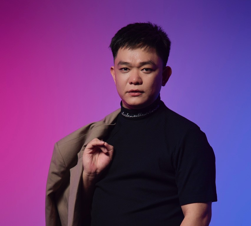 Nhạc sĩ Đông Thiên Đức Từ tay ngang trở thành hit maker