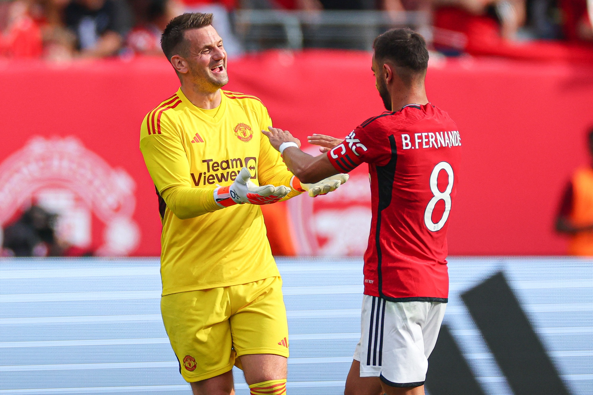 Arsenal gục ngã trước Man United tại sân MetLife 80.000 khán giả - Ảnh 8.