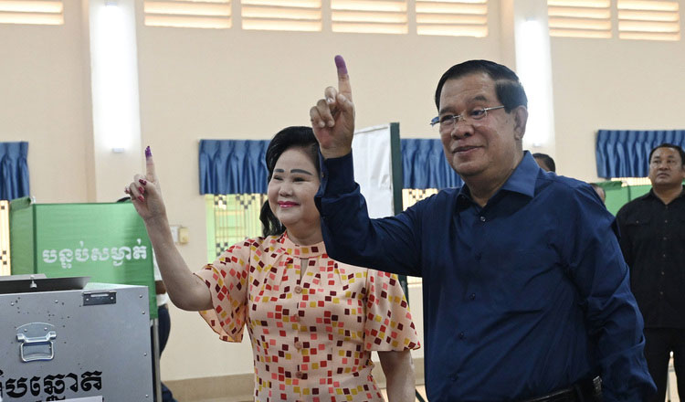 Campuchia: Đảng cầm quyền tuyên bố "thắng vang dội"