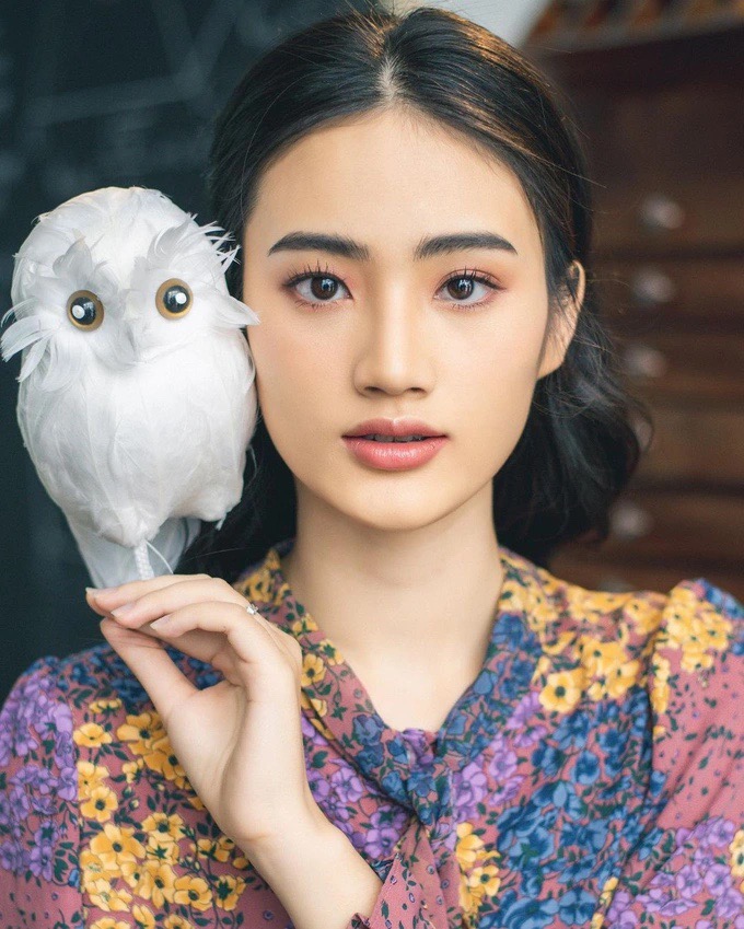 Hoa hậu Huỳnh Trần &Yacute; Nhi l&agrave;m điều kh&ocirc;ng tưởng sau đăng quang - Ảnh 6.