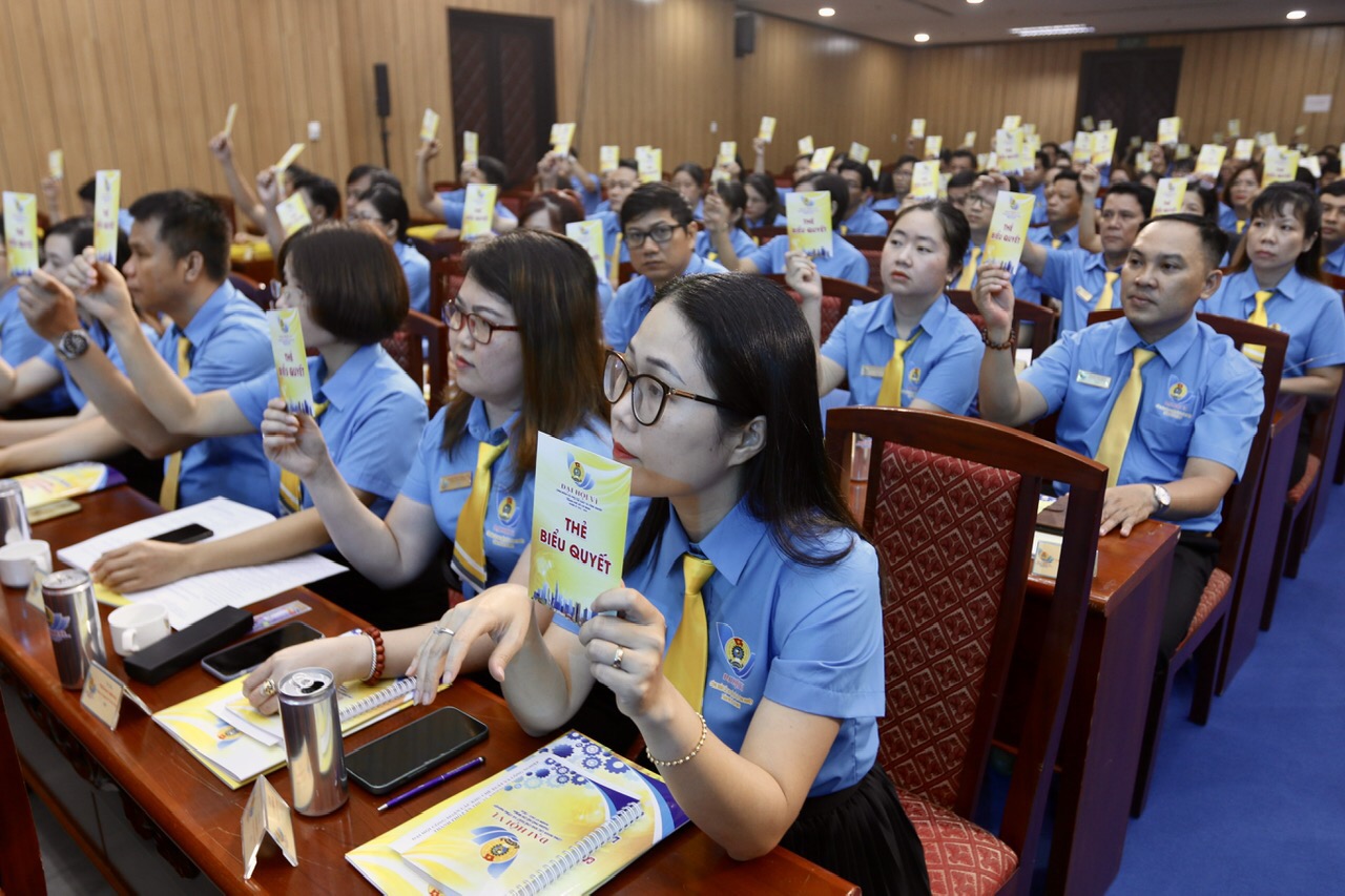 Nâng cao chất lượng bữa ăn, cải thiện điều kiện làm việc công nhân - Ảnh 3.