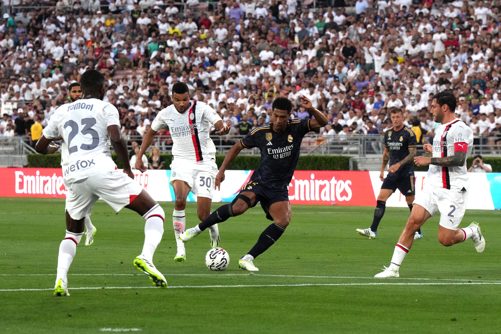 Salah giải cứu Liverpool, HLV Real Madrid phấn kh&iacute;ch với Bellingham - Ảnh 9.