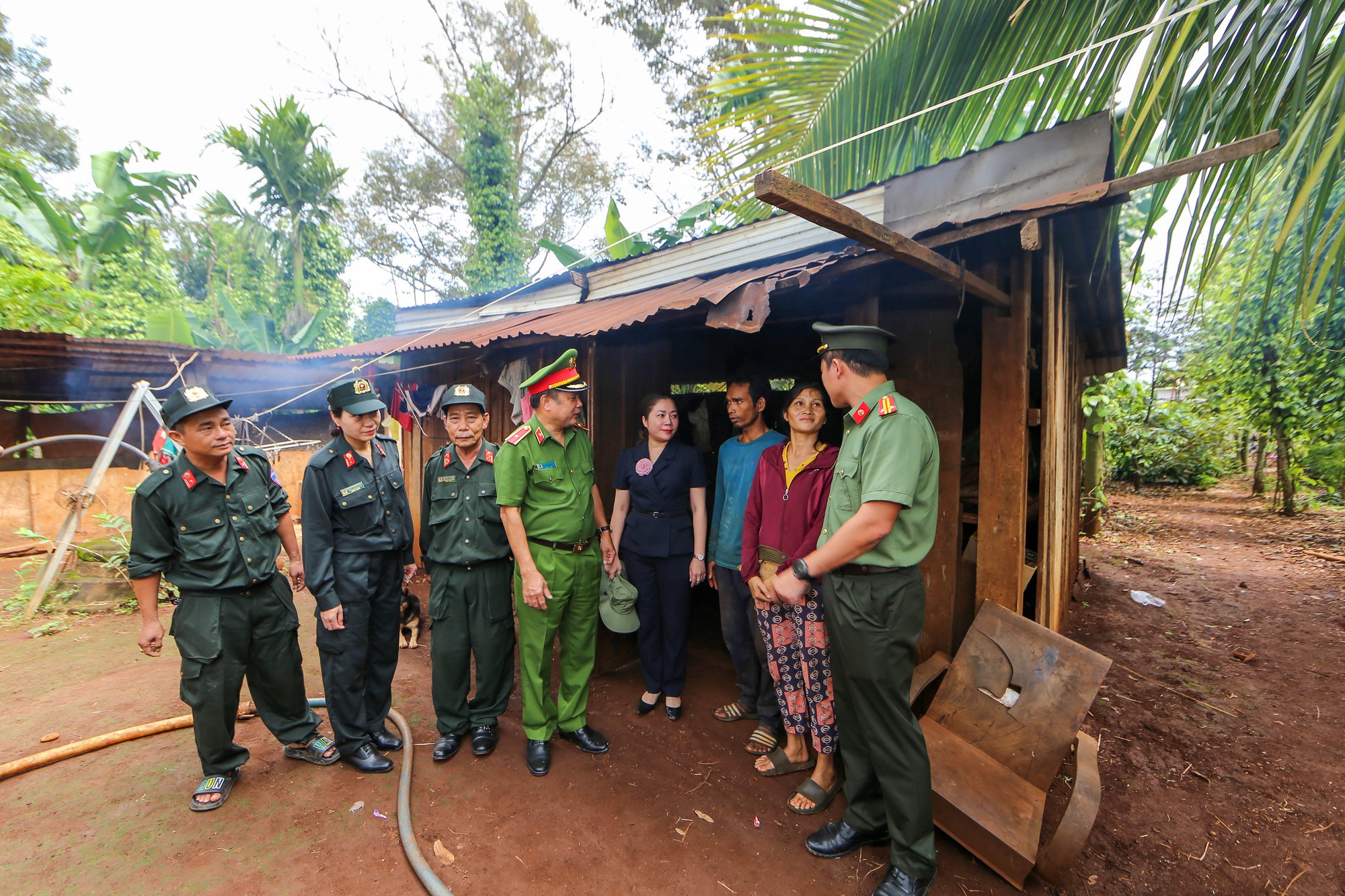 Thắm tình quân dân nơi Tây Nguyên hùng vĩ - Ảnh 7.