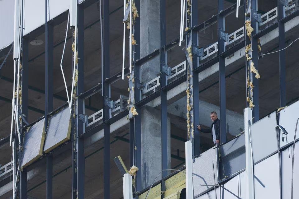 Các tòa nhà ở Moscow bị tấn công, Nga thề "trả đũa khắc nghiệt", Nhà Trắng lên tiếng