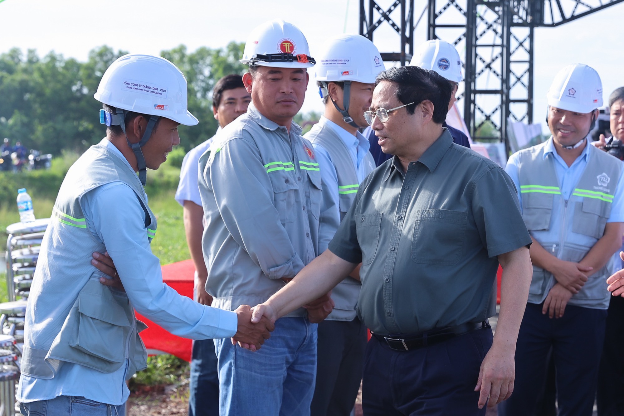 Thủ tướng y&ecirc;u cầu thi c&ocirc;ng 3 ca 4 k&iacute;p tại dự &aacute;n đường V&agrave;nh đai 3 - Ảnh 3.