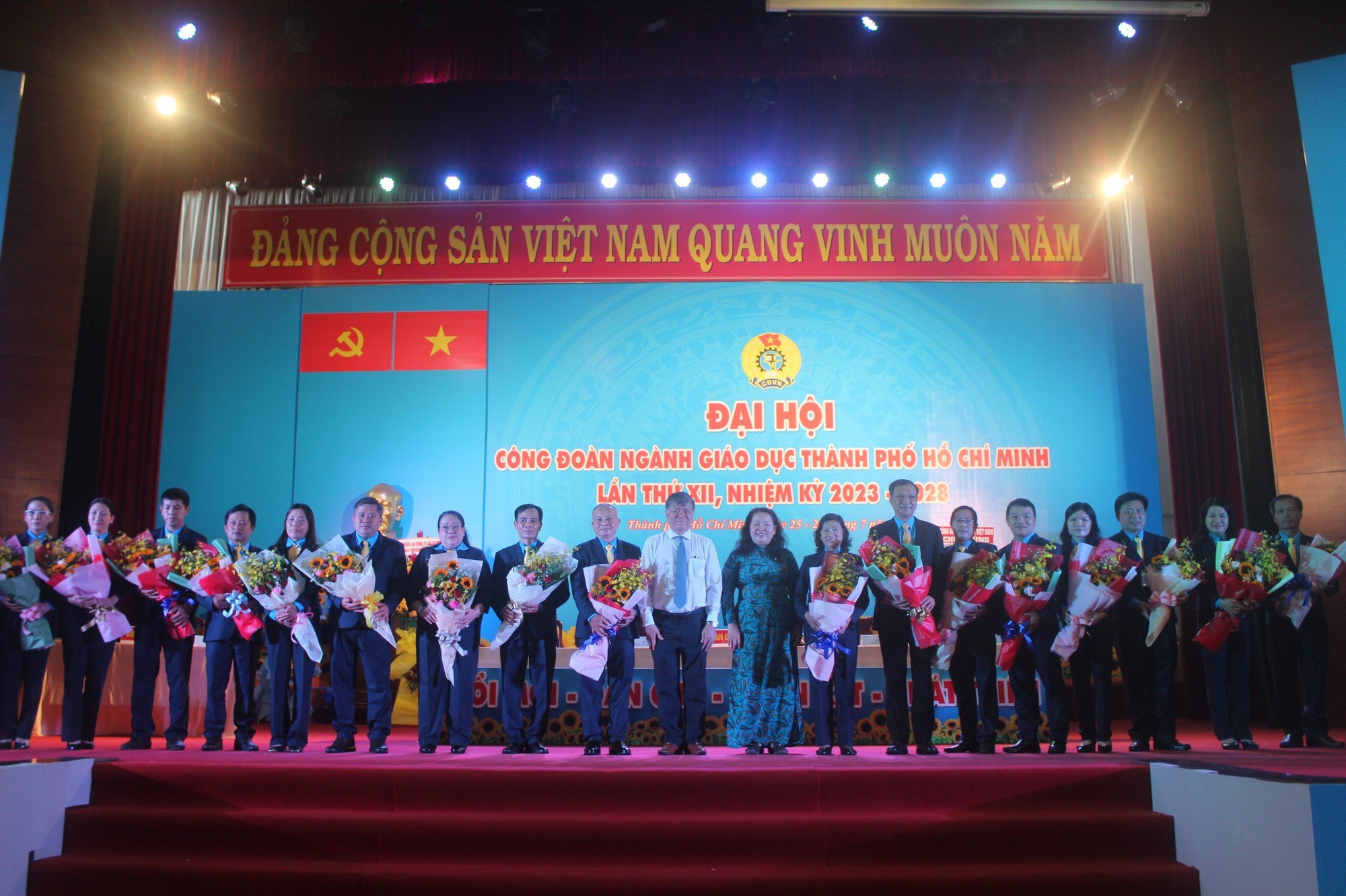 Đẩy mạnh phong tr&agrave;o thi đua lao động giỏi, lao động s&aacute;ng tạo  - Ảnh 6.