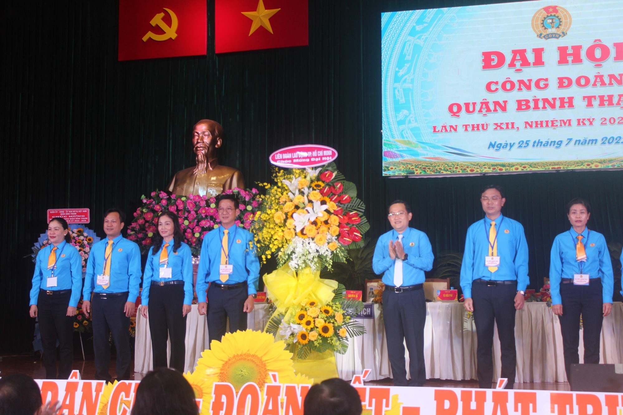 Đẩy mạnh phong tr&agrave;o thi đua lao động giỏi, lao động s&aacute;ng tạo  - Ảnh 3.