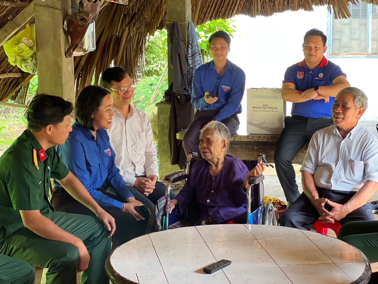 Công ty EPS tri ân ngày Thương binh - Liệt sỹ - Ảnh 2.