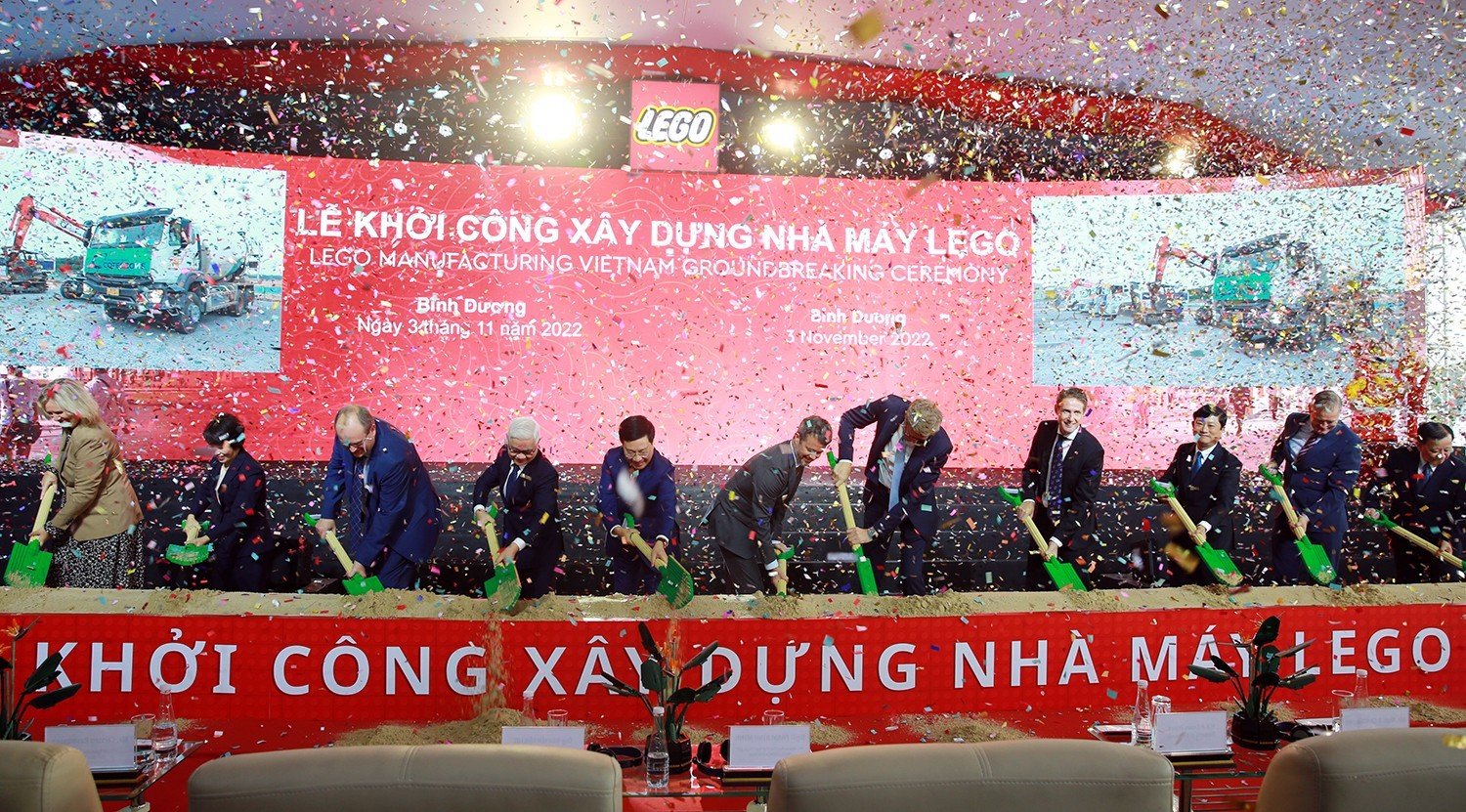 Xanh h&oacute;a khu c&ocirc;ng nghiệp - Ảnh 1.