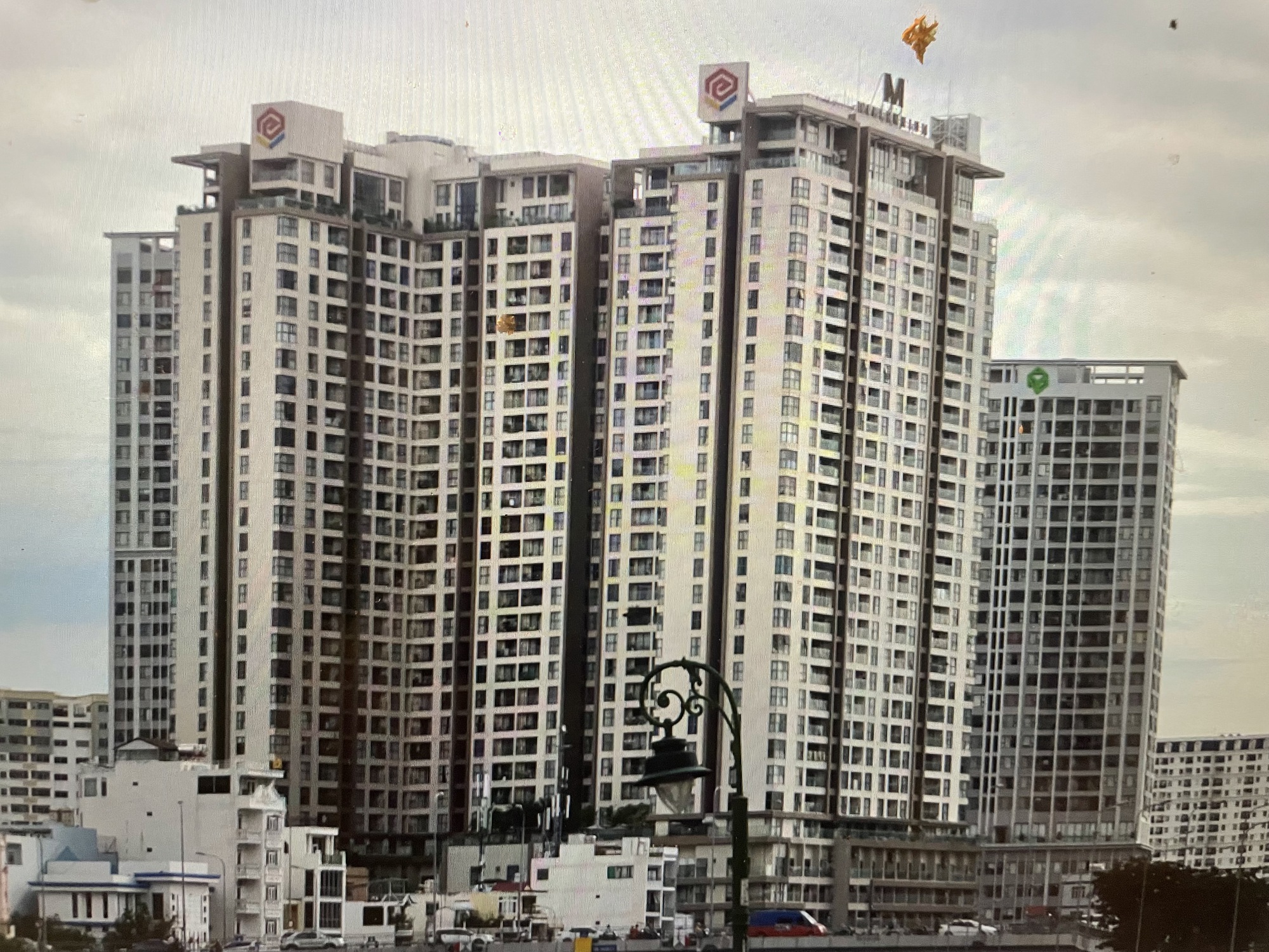 Ph&aacute;t Đạt n&oacute;i g&igrave; về khu đất 132 Bến V&acirc;n Đồn bị tạm ngừng giao dịch?