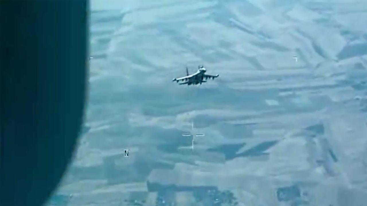 Máy bay Nga, Mỹ liên tục chạm trán trên bầu trời Syria