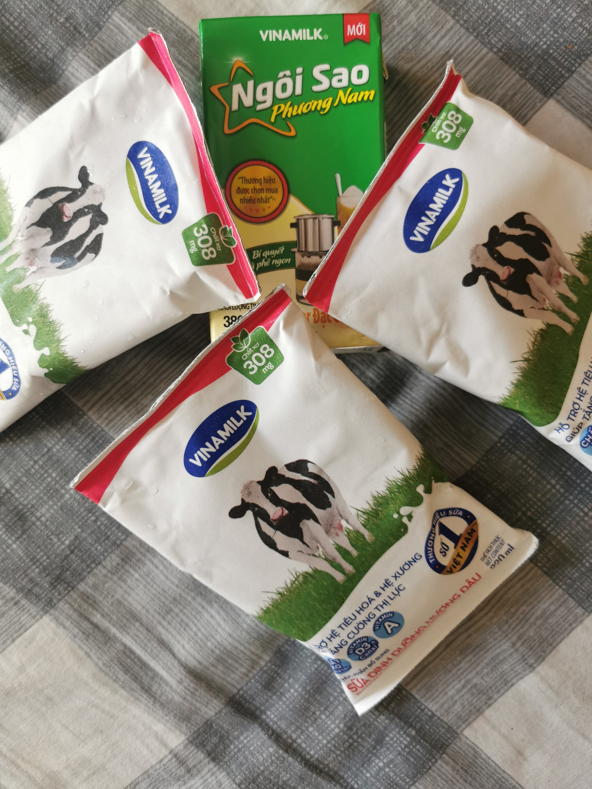 Cuộc thi "Tự hào hàng Việt": Vinamilk đến trường cùng tôi mỗi ngày