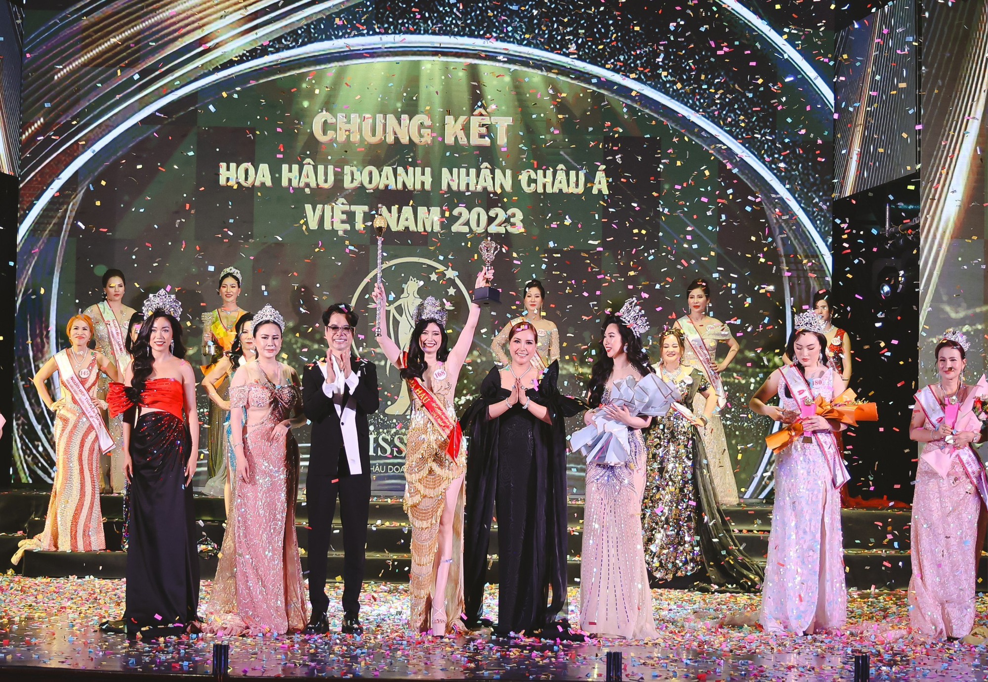 Doanh nhân Hà Nội đăng quang Hoa hậu Doanh nhân châu Á Việt Nam 2023