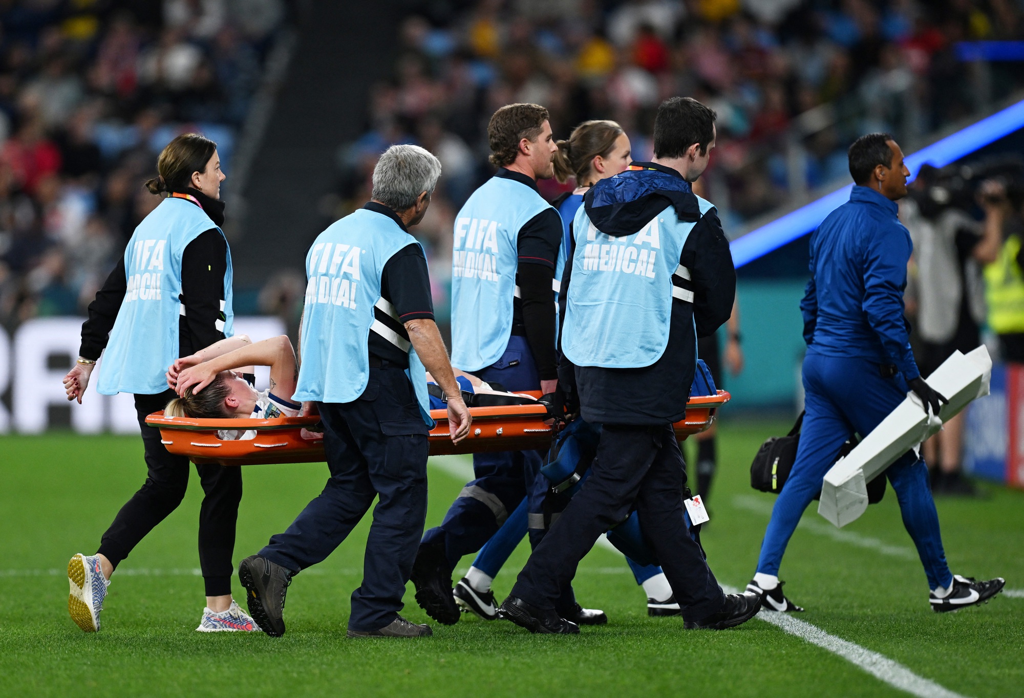 World Cup nữ 2023: Anh đoạt tấm v&eacute; thứ 3 v&agrave;o v&ograve;ng 1/8 c&ugrave;ng sự mất m&aacute;t của trụ cột - Ảnh 5.