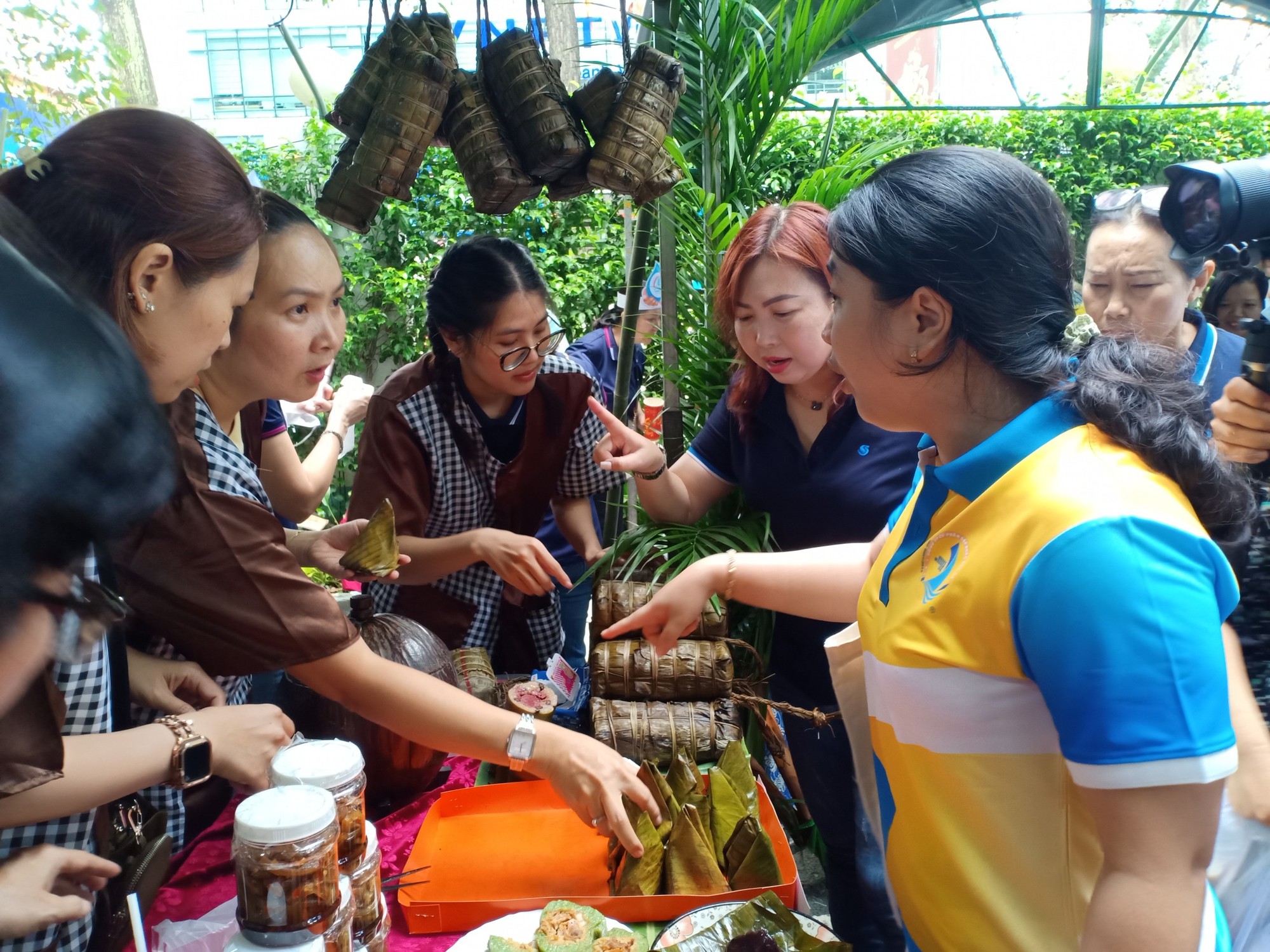 Gần 1.000 người lao động tham gia Ng&agrave;y hội SAWACO - Ảnh 2.
