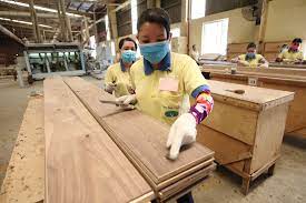 Đơn hàng xuất khẩu của ngành gỗ bắt đầu quay trở lại