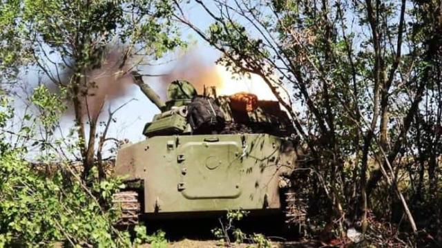 Ukraine thừa nhận Nga “đánh rát” ở miền Đông, giao tranh ác liệt