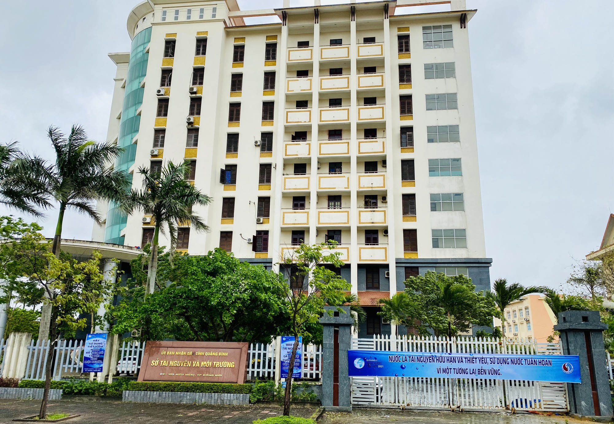 4 cán bộ Sở Tài nguyên-Môi trường tỉnh Quảng Bình bị bắt quả tang đánh bạc