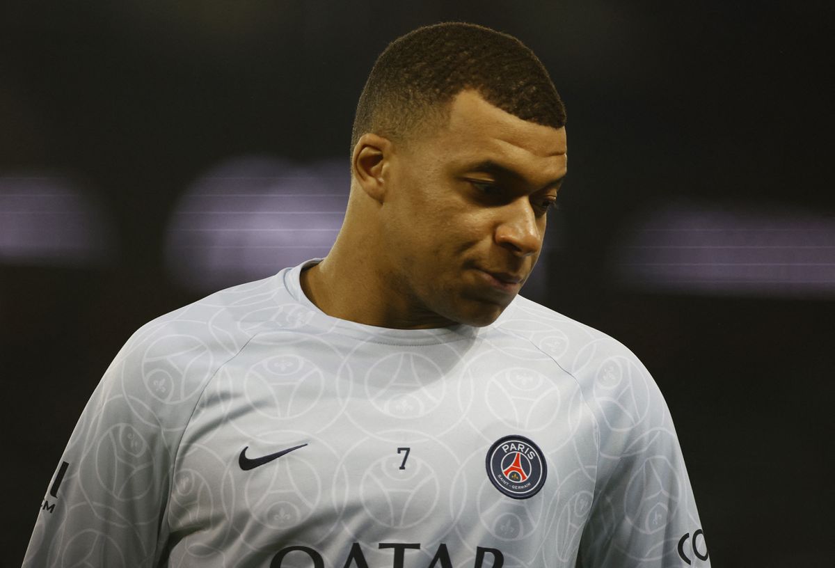 Liverpool giải vây cho "nội chiến" PSG - Mbappe, hỏi mượn siêu sao Pháp