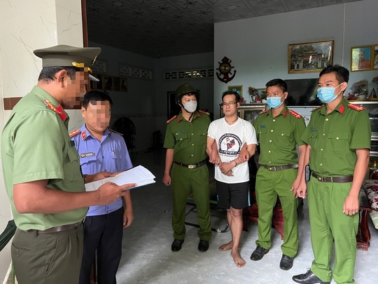 Bắt giam 2 đối tượng sử dụng mạng xã hội để chống phá nhà nước