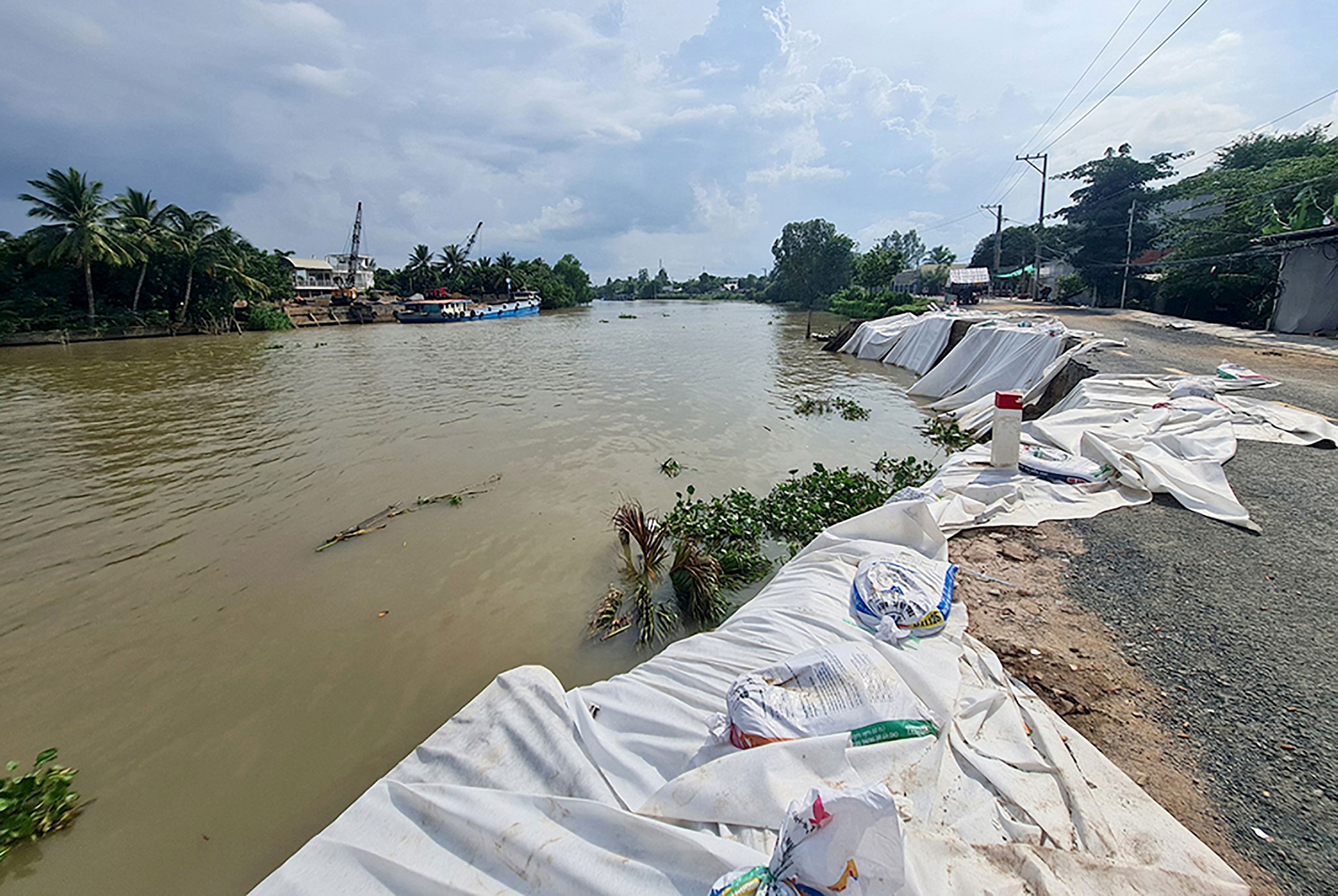 An Giang: Thấp thỏm lo sạt lở