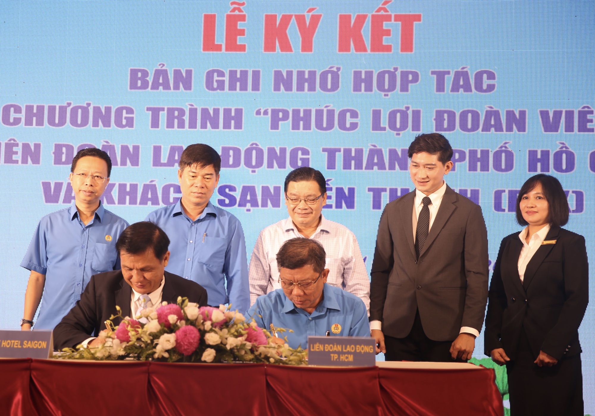 Khách sạn Rex giảm giá từ 5% đến 20% các dịch vụ cho đoàn viên