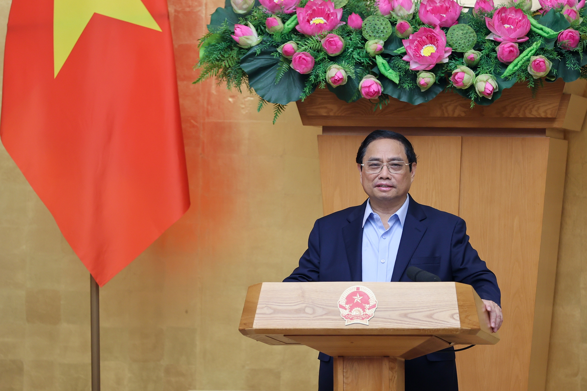Thủ tướng lưu ý vấn đề "tăng trưởng kinh tế thấp hơn kịch bản đề ra"