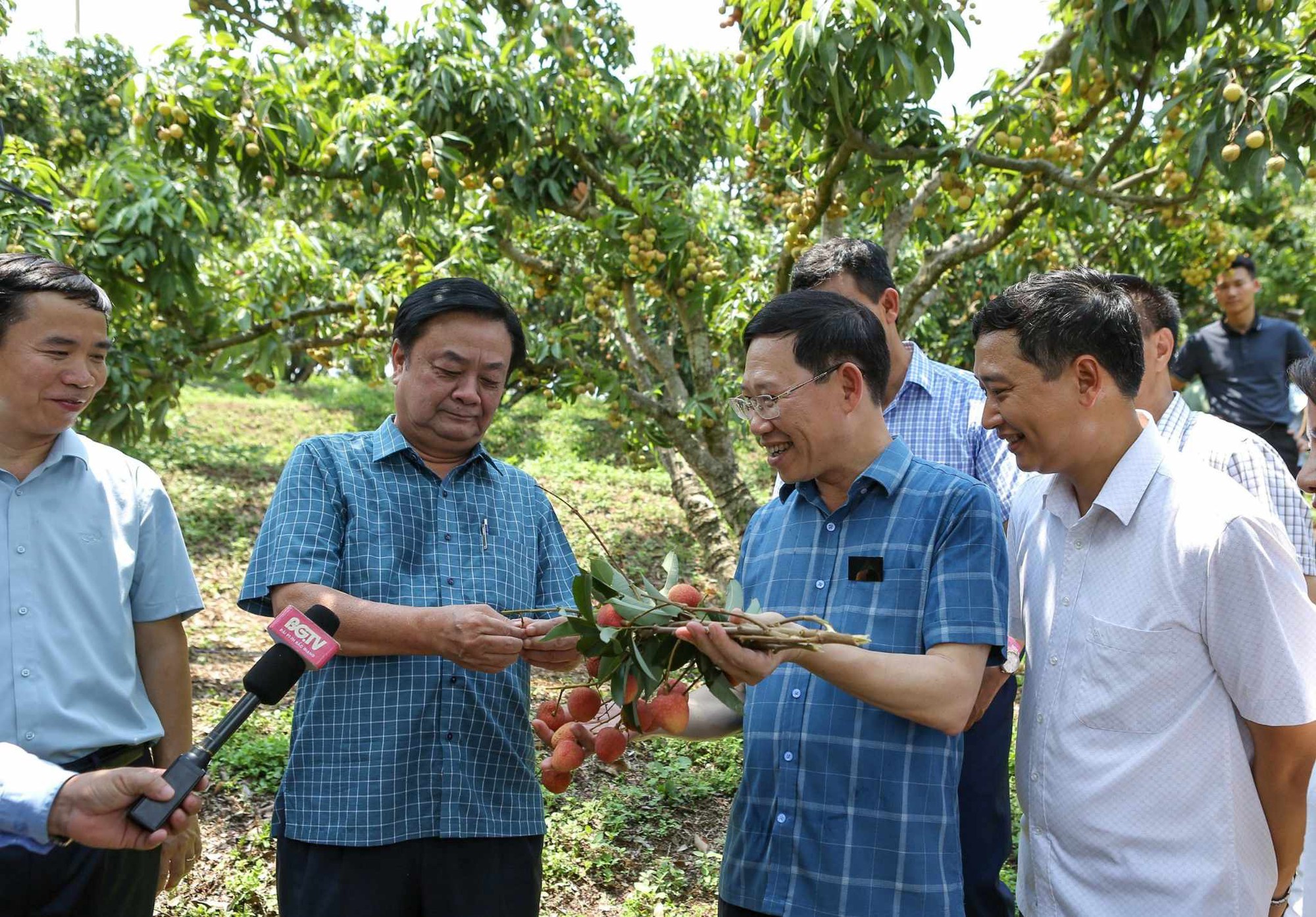 Bộ trưởng Lê Minh Hoan: Không kể thành tích, không than khó, hãy nêu giải pháp