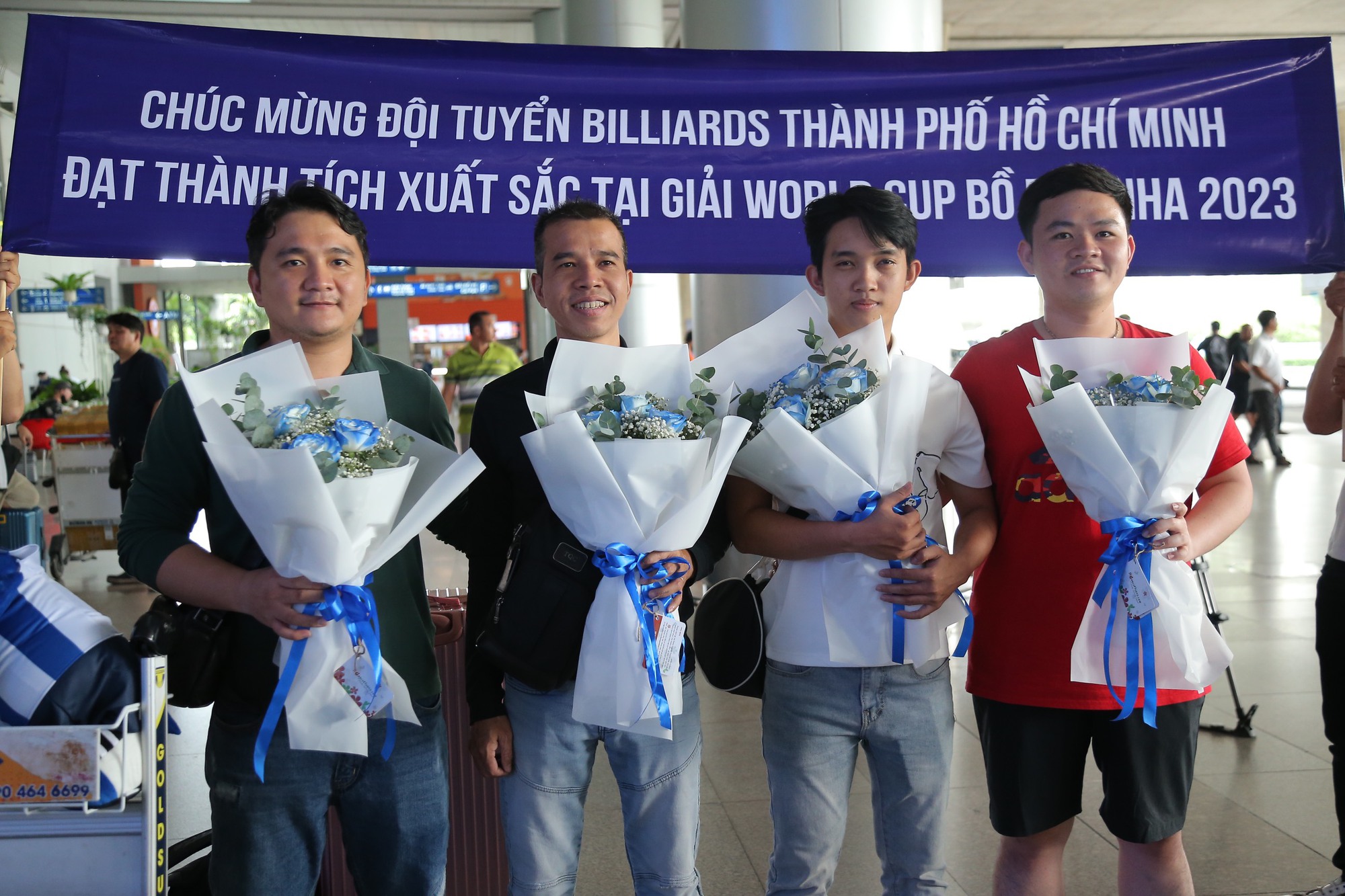 Nhà vô địch World Cup Trần Quyết Chiến được thưởng nóng ngày về