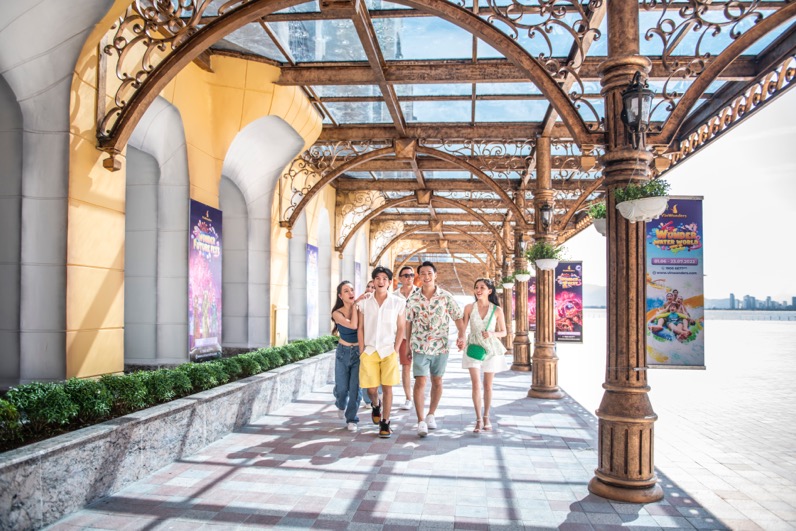 3 ng&agrave;y &ldquo;oanh tạc&rdquo; Vinpearl Nha Trang c&ugrave;ng si&ecirc;u nhạc hội 8Wonder - Ảnh 7.