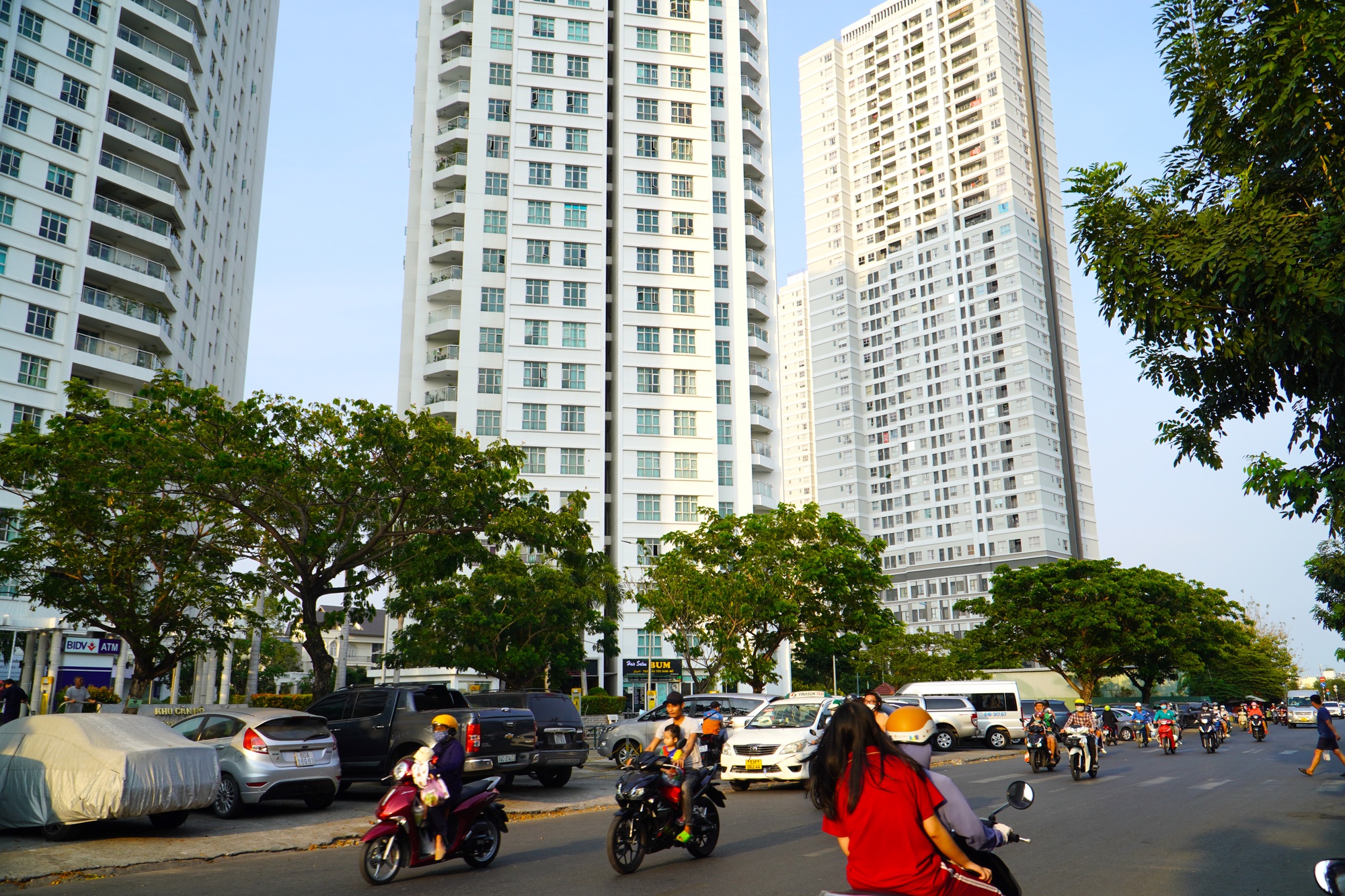 Tăng tốc cấp sổ hồng cho dân - Ảnh 3.