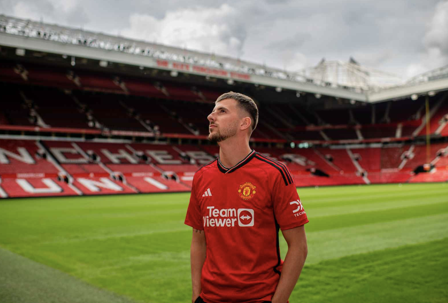 Mason Mount ch&iacute;nh thức gia nhập Man United, nhận lương cao hơn thủ qu&acirc;n - Ảnh 10.
