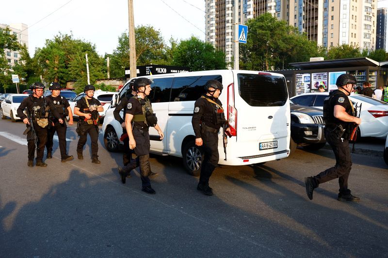 Ukraine: Tòa án trung tâm Kiev rúng động vì đánh bom tự sát - Ảnh 1.