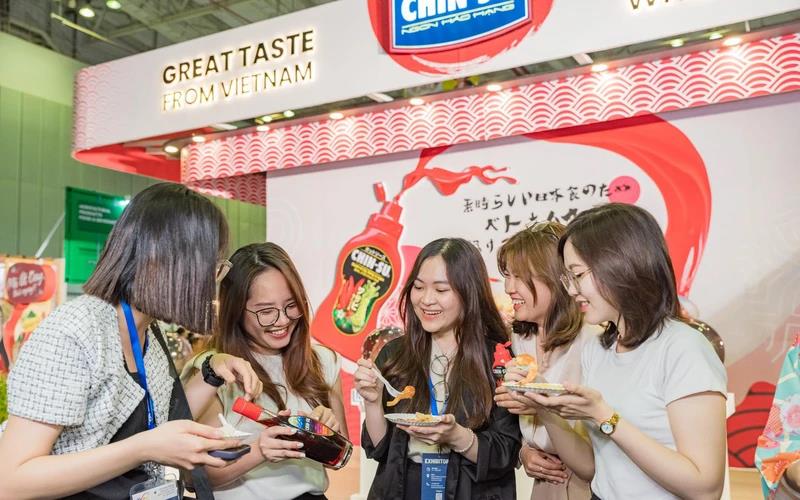 Chin-su khẳng định vị thế trong “Dấu chân thương hiệu tại Việt Nam 2023” - Ảnh 5.