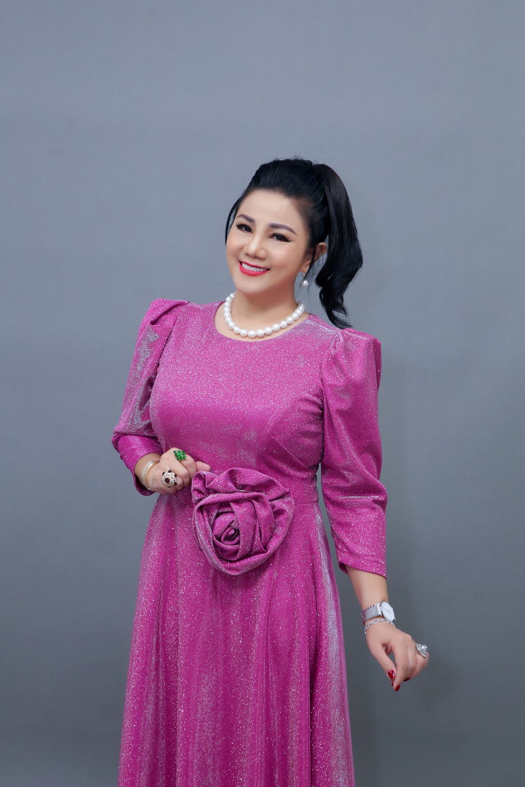 Ca sĩ Ngọc &Aacute;nh bật m&iacute; điều khủng khi h&aacute;t đ&aacute;m cưới đại gia - Ảnh 6.