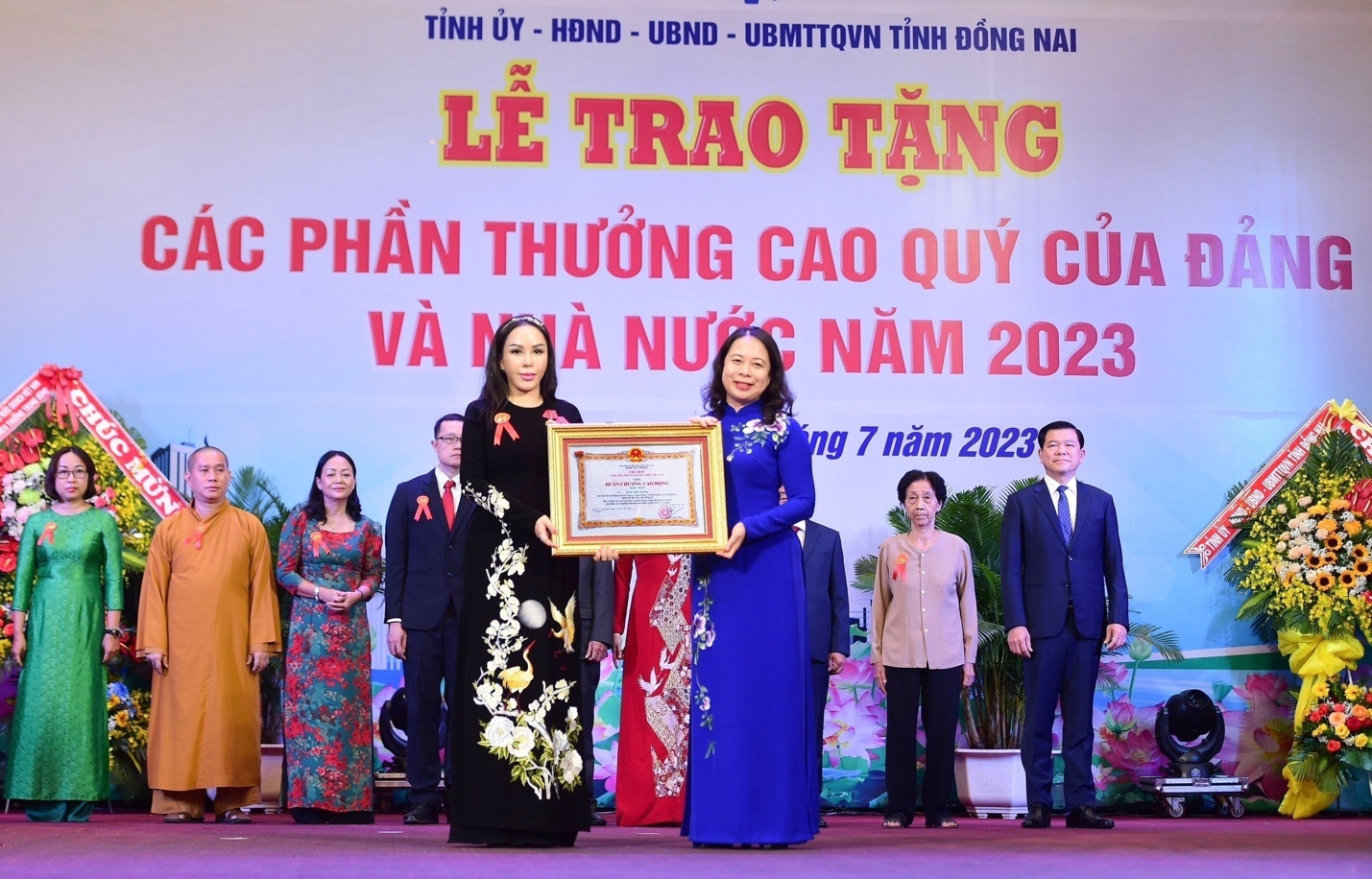 PCT Tập đo&agrave;n KN Holdings được tặng Hu&acirc;n chương Lao động hạng Nhất - Ảnh 3.