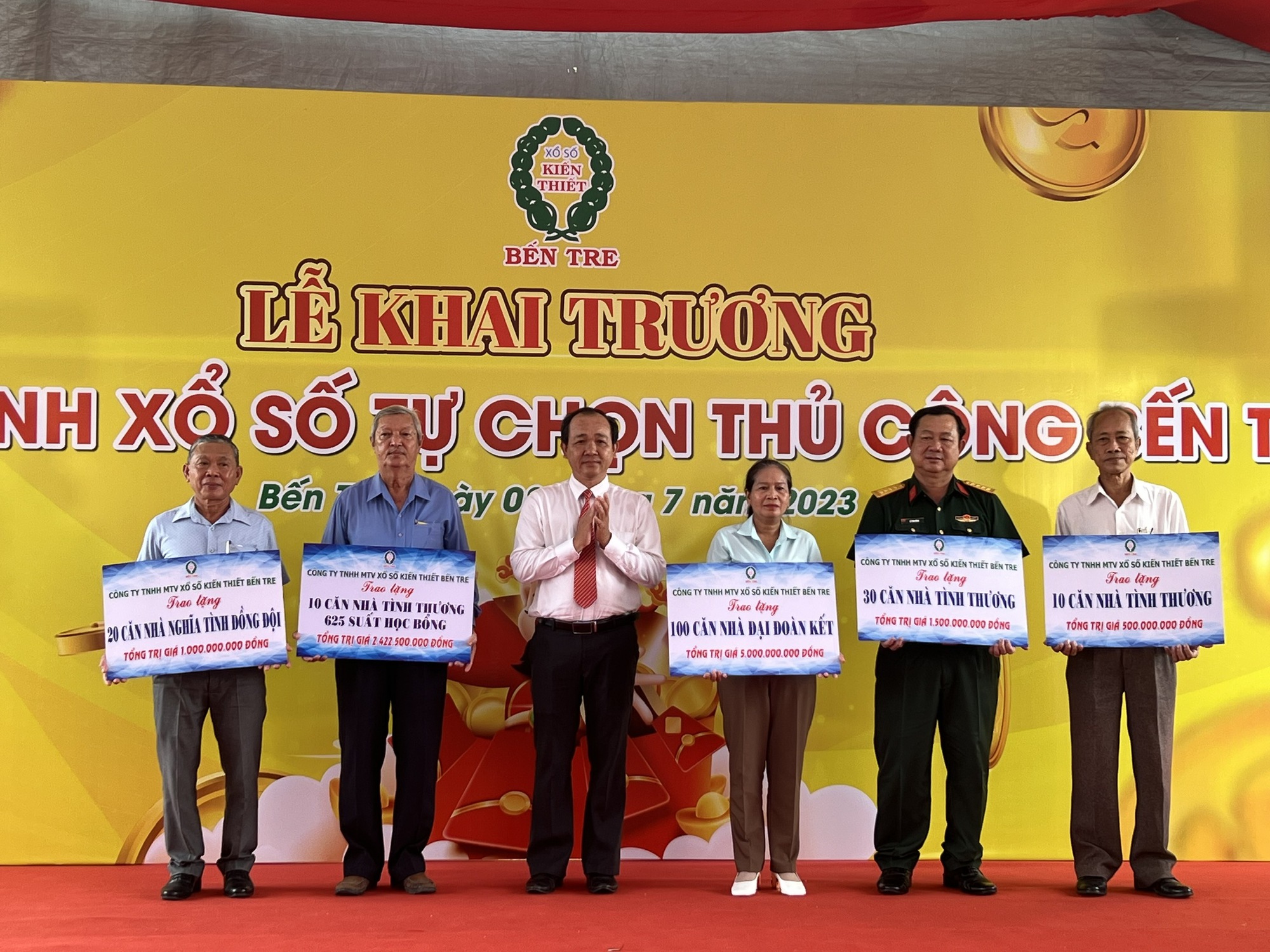 Bến Tre ra mắt loại hình xổ số tự chọn thủ công