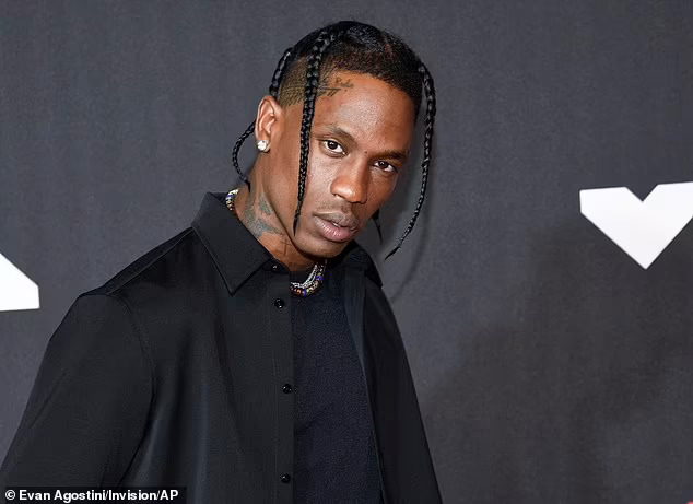 Travis Scott bị luật sư nạn nh&acirc;n giẫm đạp 9 tuổi chỉ tr&iacute;ch - Ảnh 4.
