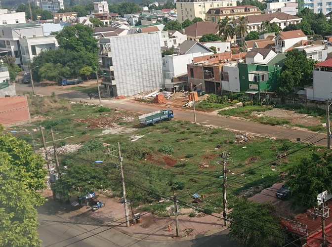 Gây thất thu 2,4 tỉ đồng, nhiều lãnh đạo, nguyên lãnh đạo Sở Tài chính Đắk Lắk bị phê bình
