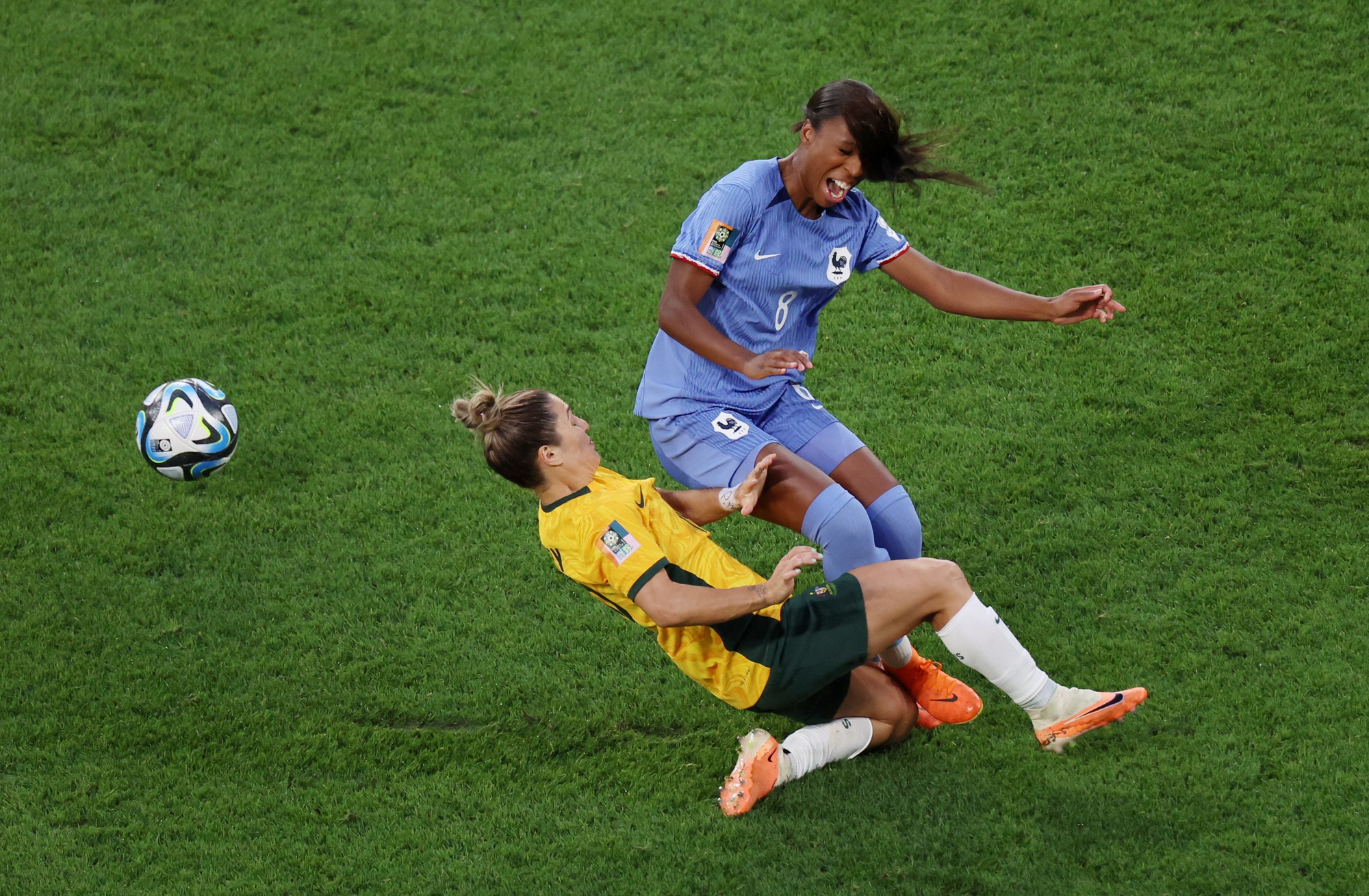 Hạ Pháp sau loạt 11 m nghẹt thở, Úc lần đầu vào bán kết World Cup nữ