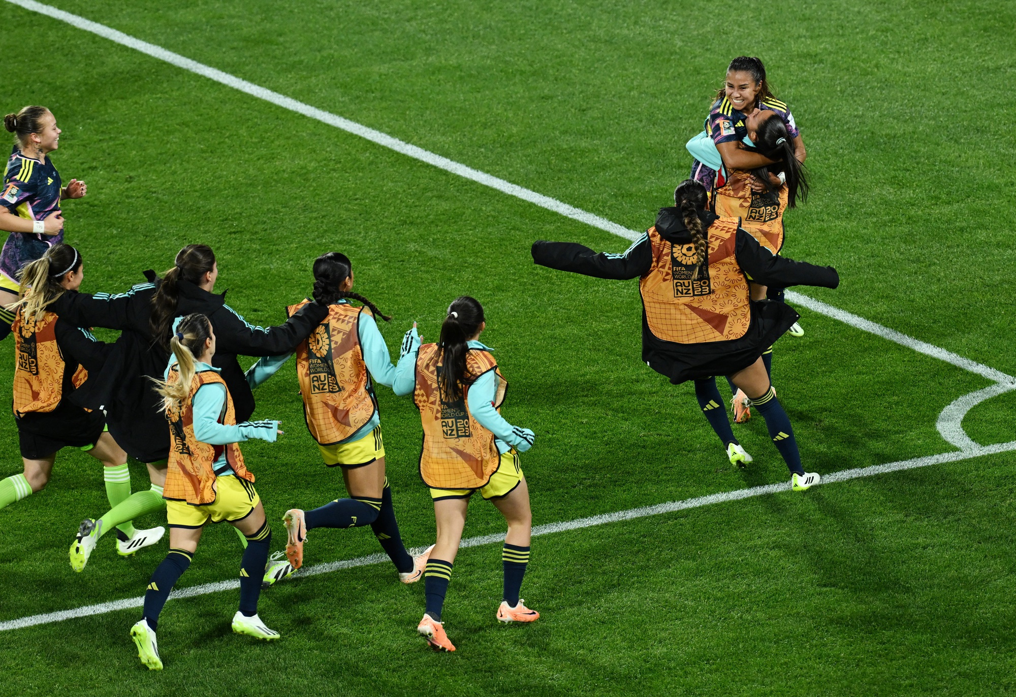 World Cup nữ 2023: Ngược d&ograve;ng thắng Colombia, tuyển Anh duy tr&igrave; tham vọng v&ocirc; địch - Ảnh 1.